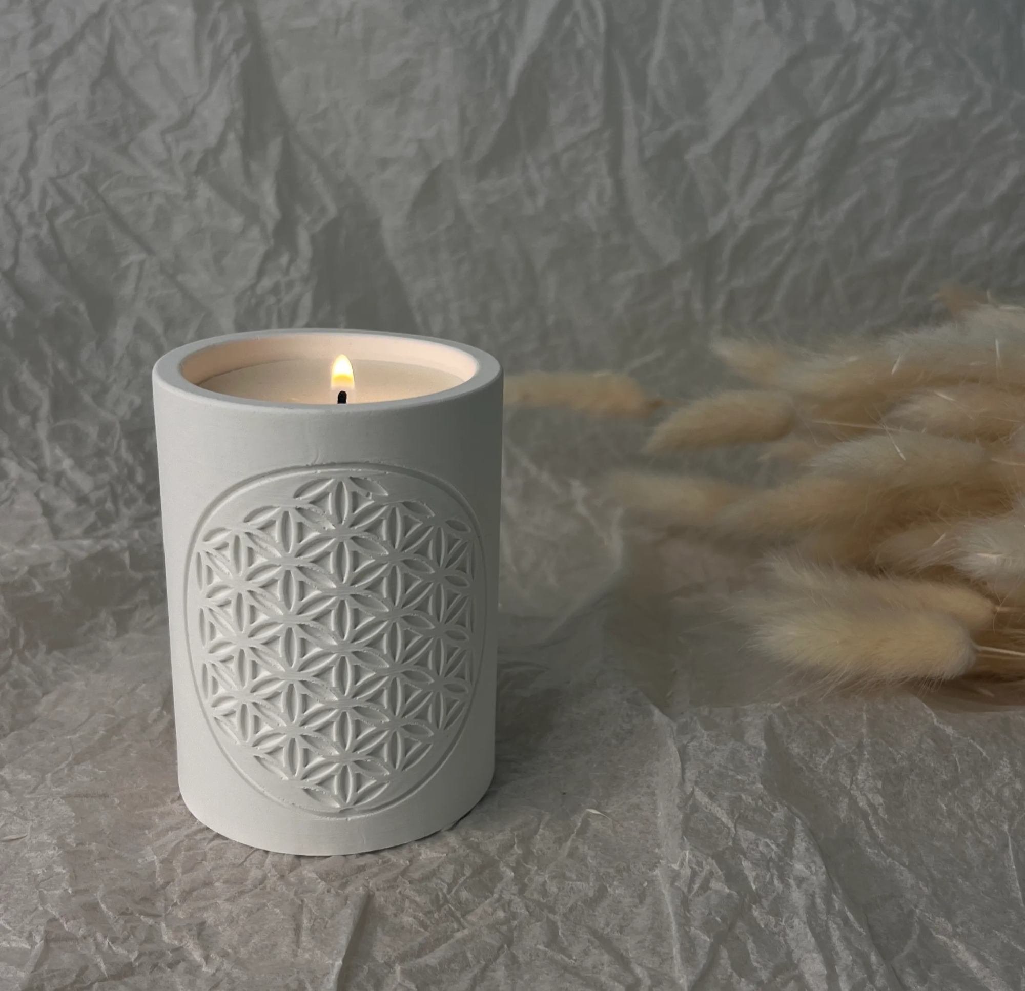 Bougie en béton « Fleur de Vie” petite